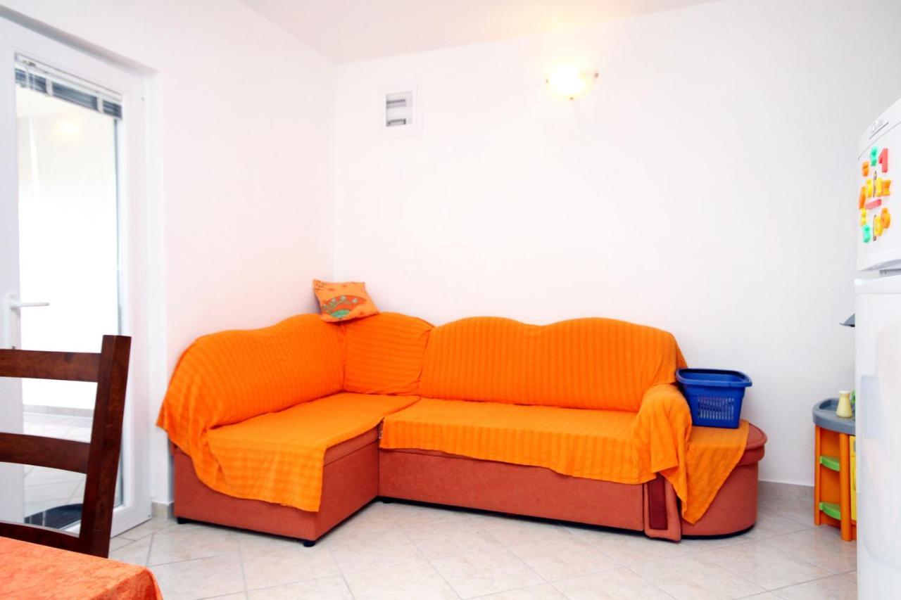 Apartments With A Parking Space Seline, Paklenica - 6603 Starigrad Paklenica Esterno foto