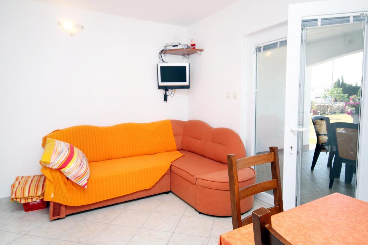 Apartments With A Parking Space Seline, Paklenica - 6603 Starigrad Paklenica Esterno foto